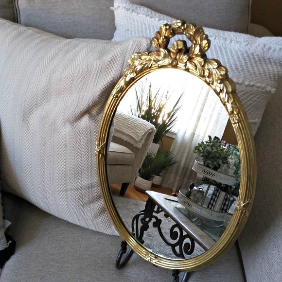 Vintage Other - GORGEOUS Vintage ORNATE Decorative OVAL MIRROR